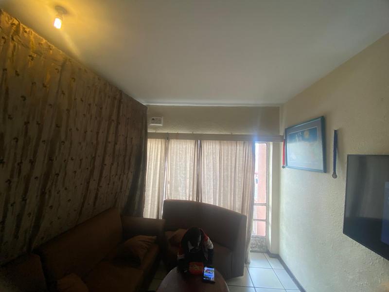 2 Bedroom Property for Sale in Parow Western Cape